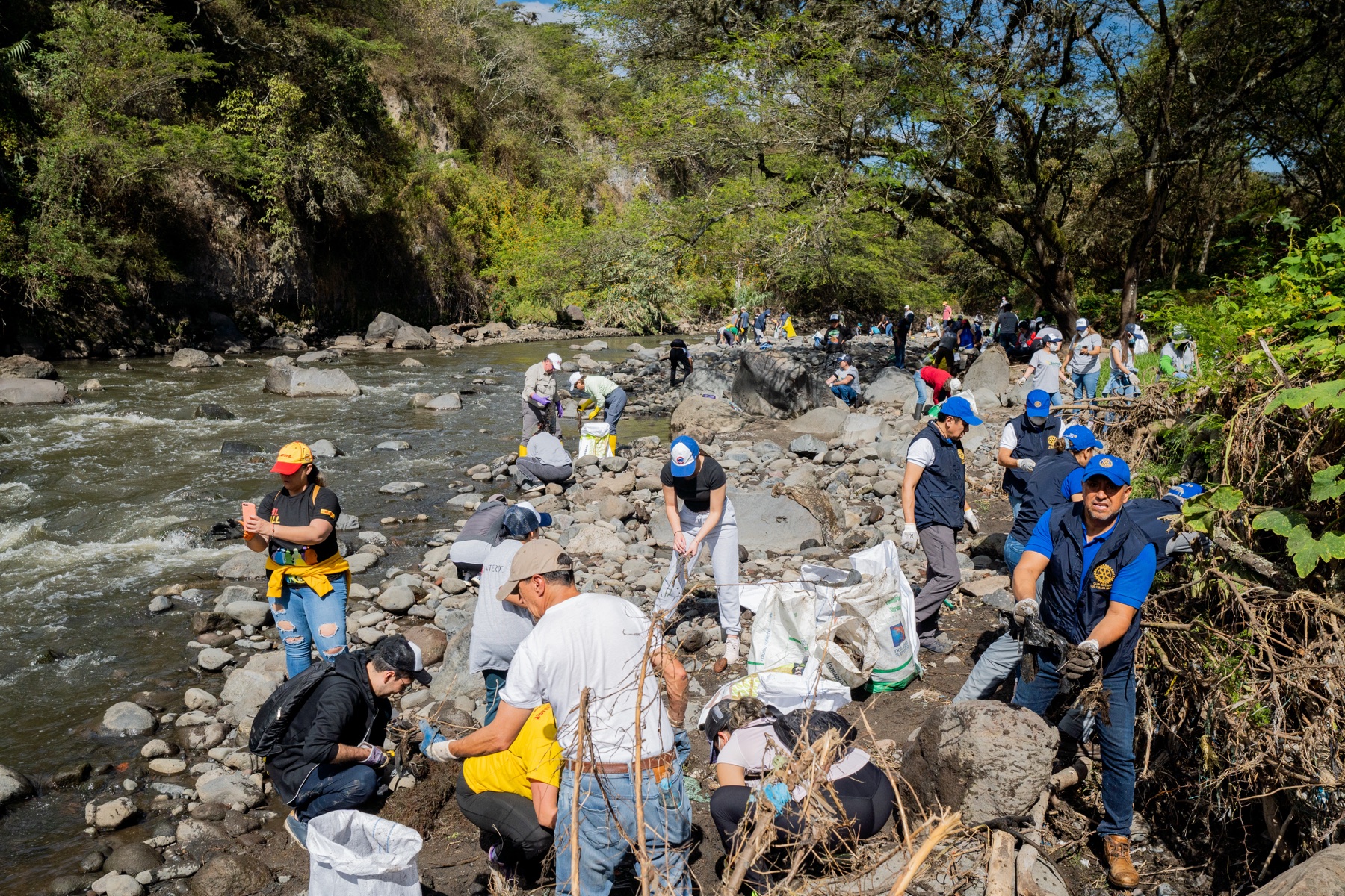 Jornada de trabajo de campo de Guayllabamba Waterkeeper